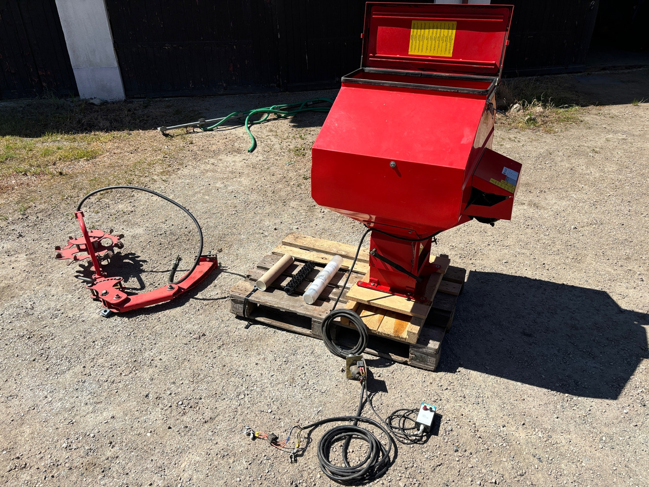 Einböck Pneumaticbox 150-800 - Sejalna oprema: slika 1 Einböck Pneumaticbox 150-800 - Sejalna oprema: slika 1