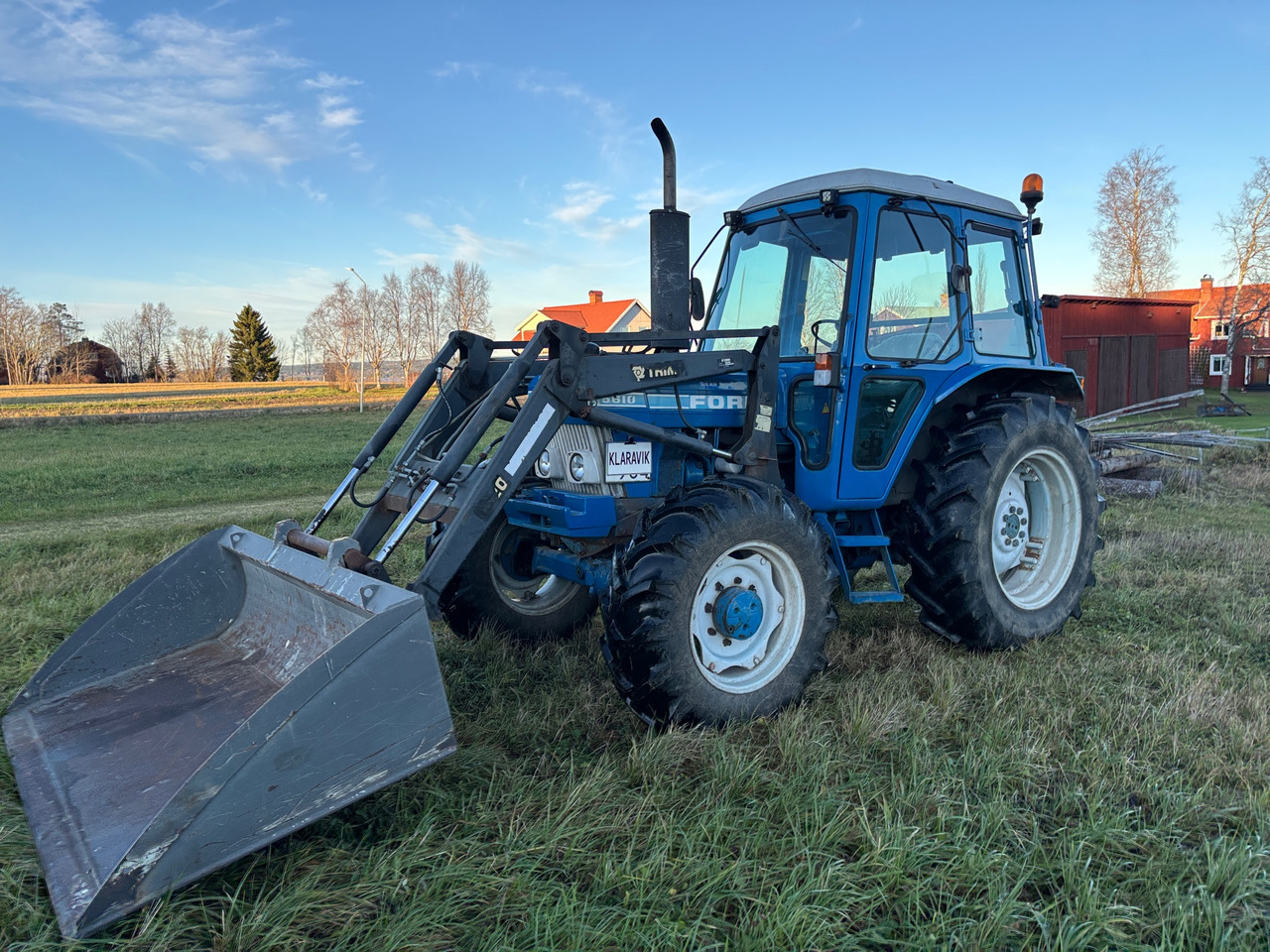 Ford 5610 - Traktor: slika 1 Ford 5610 - Traktor: slika 1