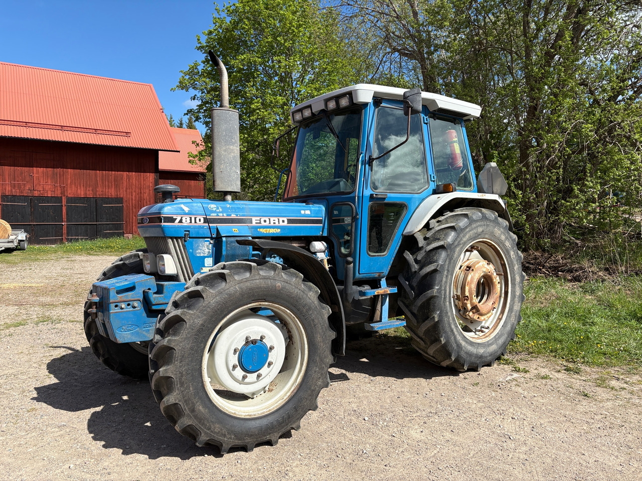 Ford 7810 - Traktor: slika 1 Ford 7810 - Traktor: slika 1