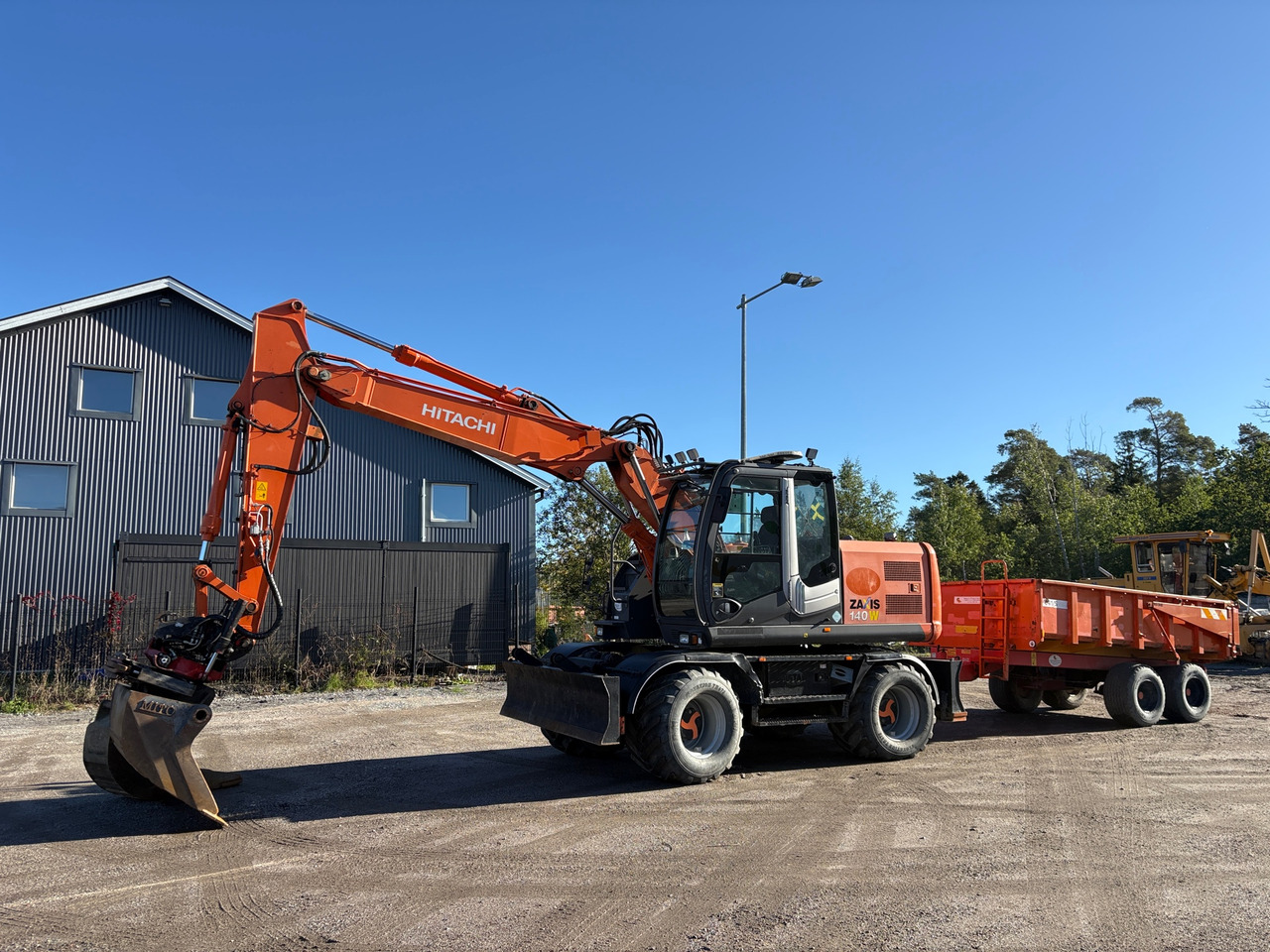 Hitachi ZX140W-3 - Bager: slika 1 Hitachi ZX140W-3 - Bager: slika 1