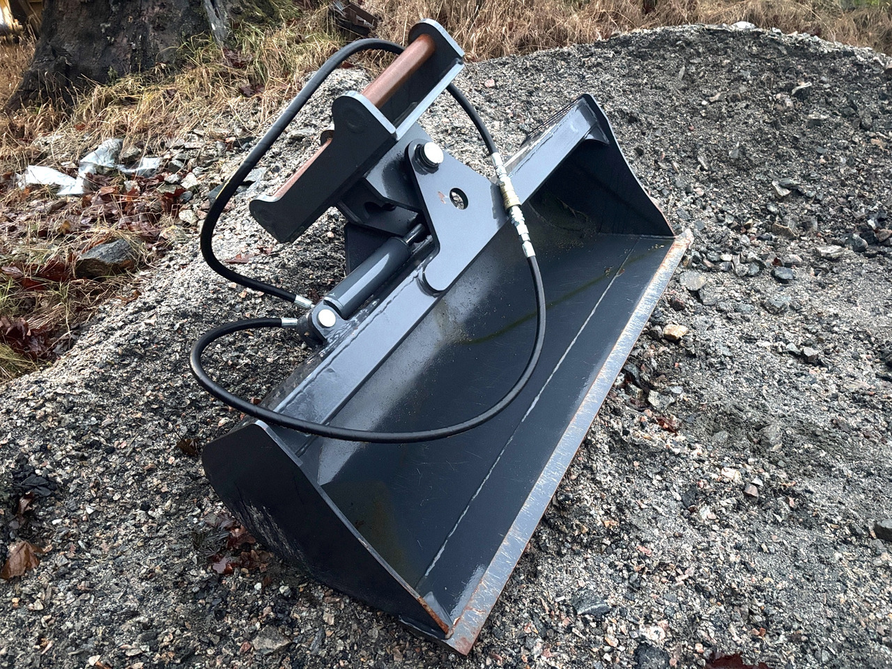 IM - Žlica: slika 1 IM - Žlica: slika 1