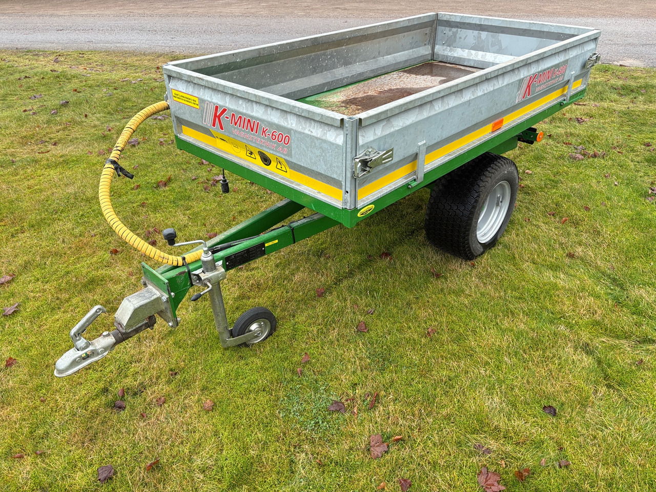 K-Vagnen M-600H - Kiper prikolica: slika 1 K-Vagnen M-600H - Kiper prikolica: slika 1