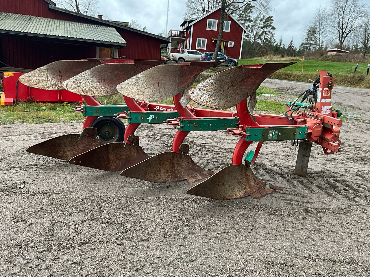 Kverneland ES80 - Plug: slika 1 Kverneland ES80 - Plug: slika 1