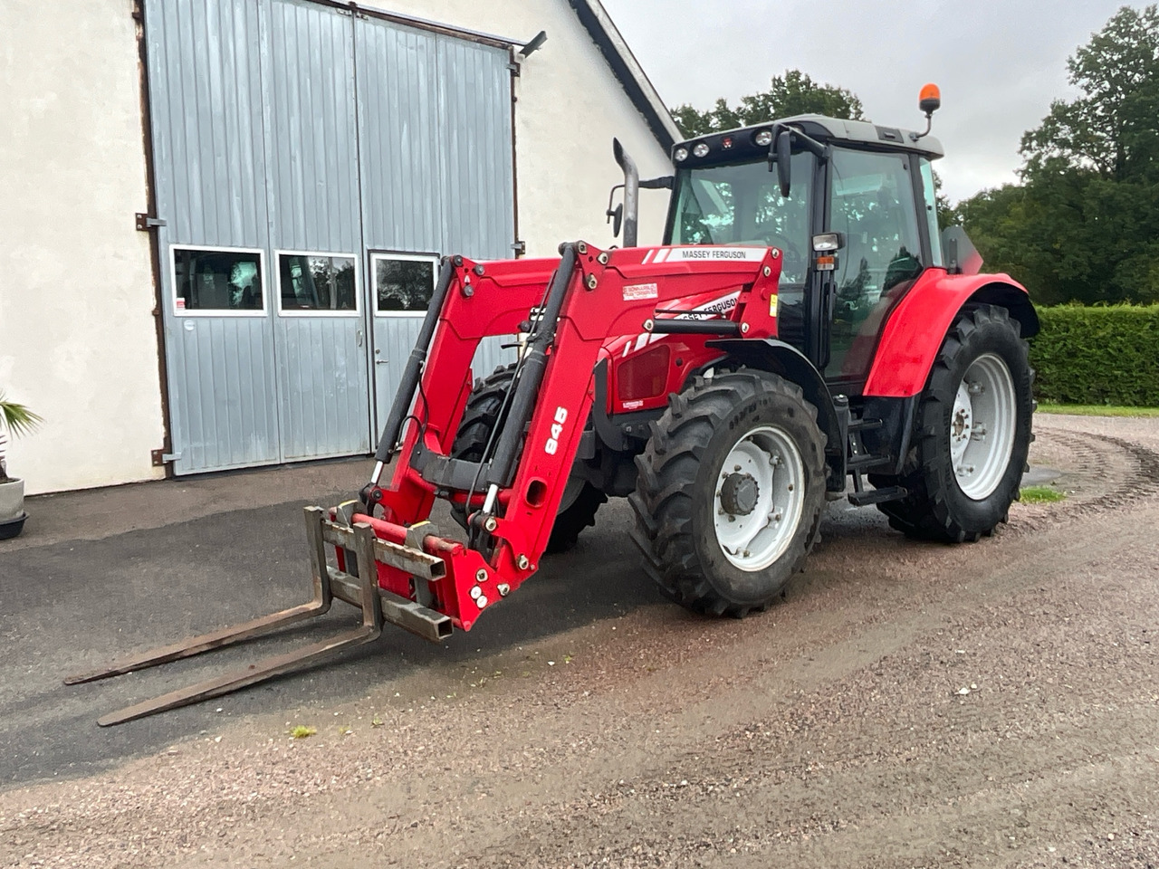 Massey Ferguson 5455 - Traktor: slika 1 Massey Ferguson 5455 - Traktor: slika 1