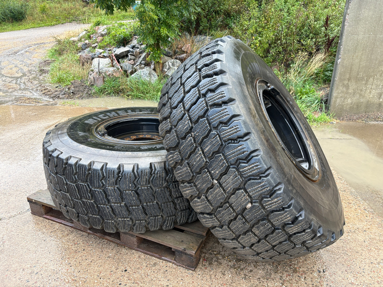 Michelin X Snoplus M+S - Guma za Gradbeni stroj: slika 1 Michelin X Snoplus M+S - Guma za Gradbeni stroj: slika 1
