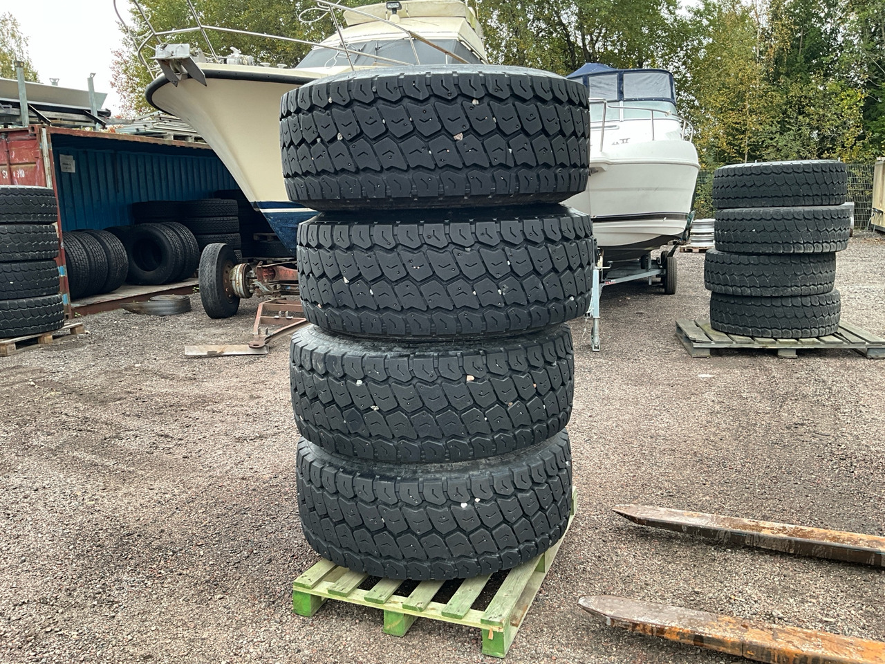 Michelin XZY3 - Guma za Gradbeni stroj: slika 1 Michelin XZY3 - Guma za Gradbeni stroj: slika 1