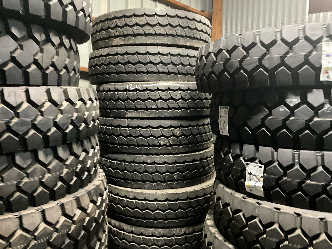 Michelin x-works - Guma za Gradbeni stroj: slika 1 Michelin x-works - Guma za Gradbeni stroj: slika 1