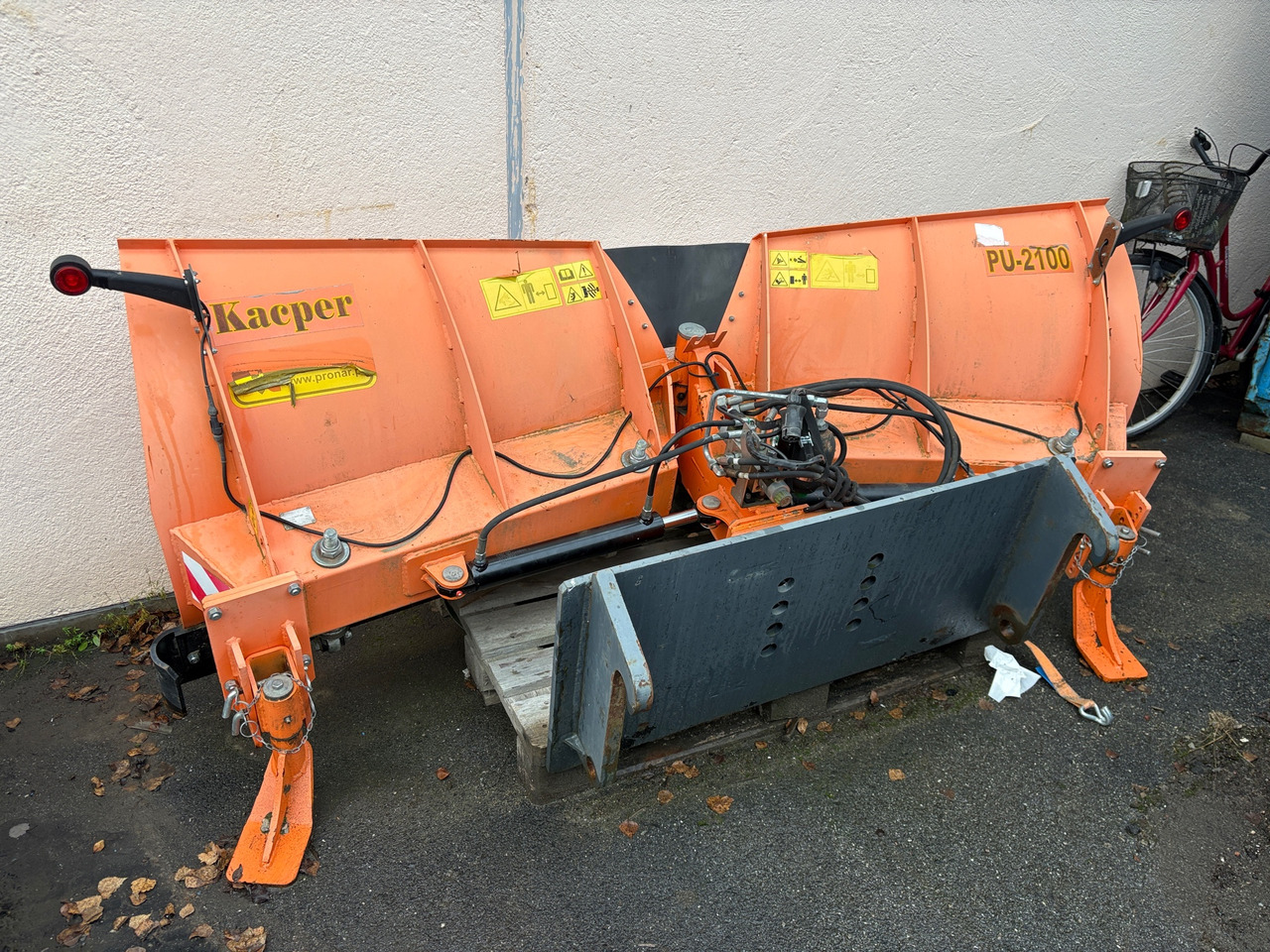 Pronar PU-2100 - Snežni plug: slika 1 Pronar PU-2100 - Snežni plug: slika 1