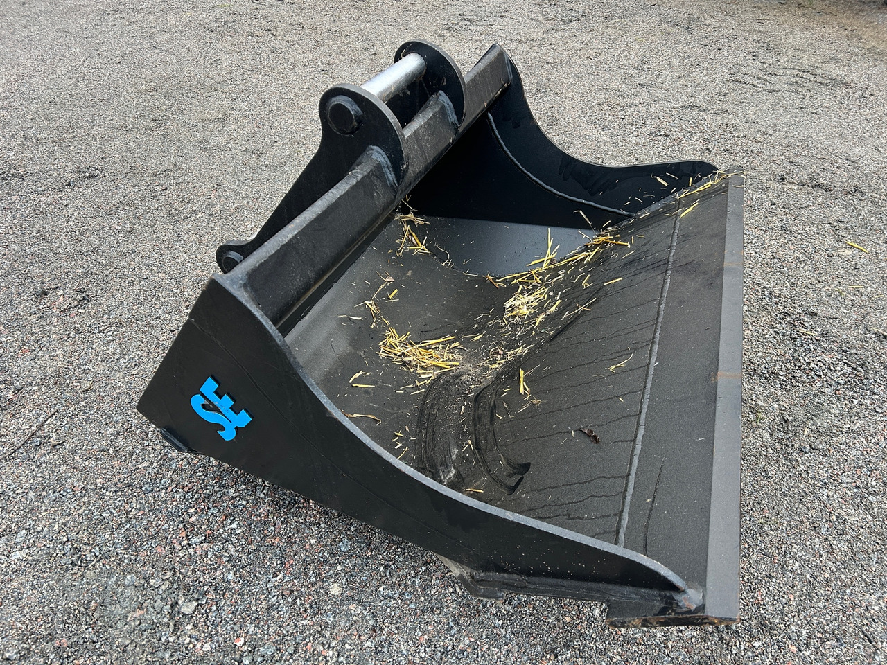 SE 101452 - Žlica: slika 1 SE 101452 - Žlica: slika 1