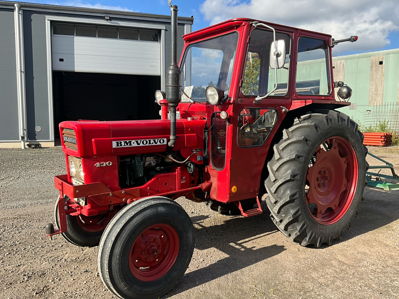 Volvo BM T 430 - Traktor: slika 1 Volvo BM T 430 - Traktor: slika 1