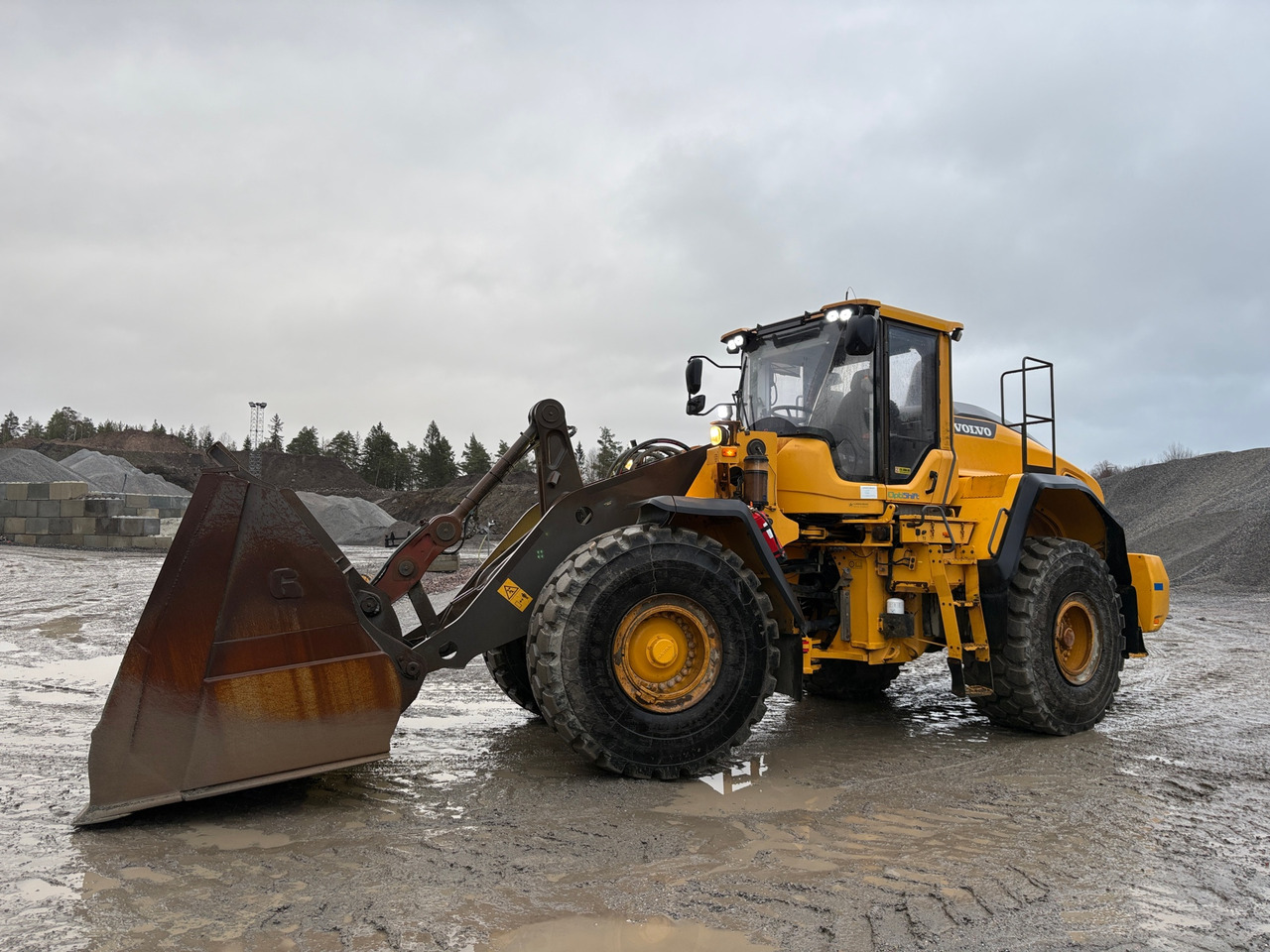 Volvo L180H - Kolesni nakladalec: slika 1 Volvo L180H - Kolesni nakladalec: slika 1