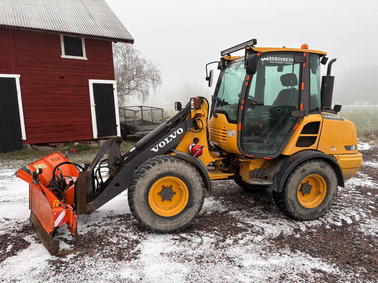 Volvo L25F - Kolesni nakladalec: slika 1 Volvo L25F - Kolesni nakladalec: slika 1