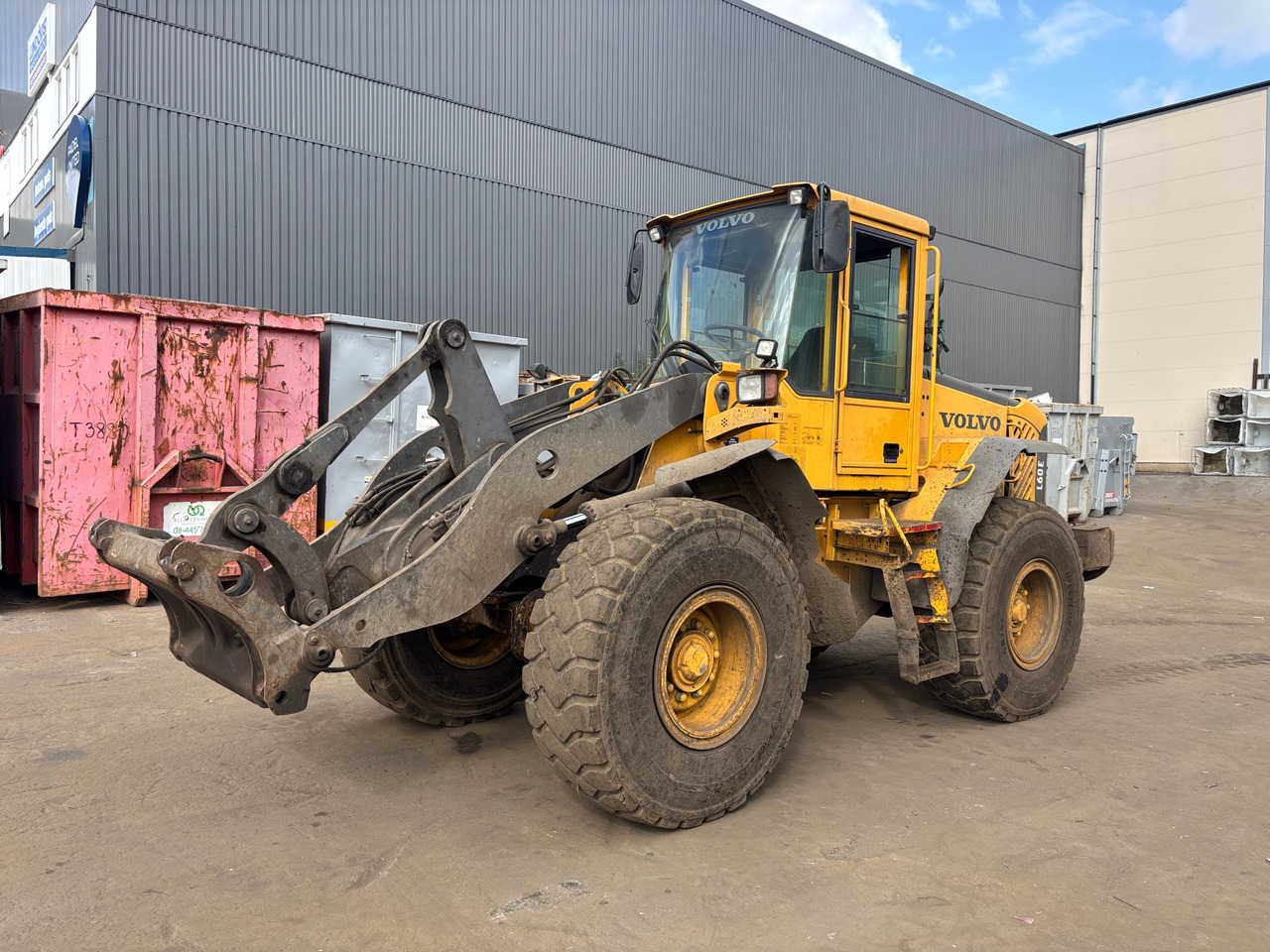 Volvo L60E - Kolesni nakladalec: slika 1 Volvo L60E - Kolesni nakladalec: slika 1