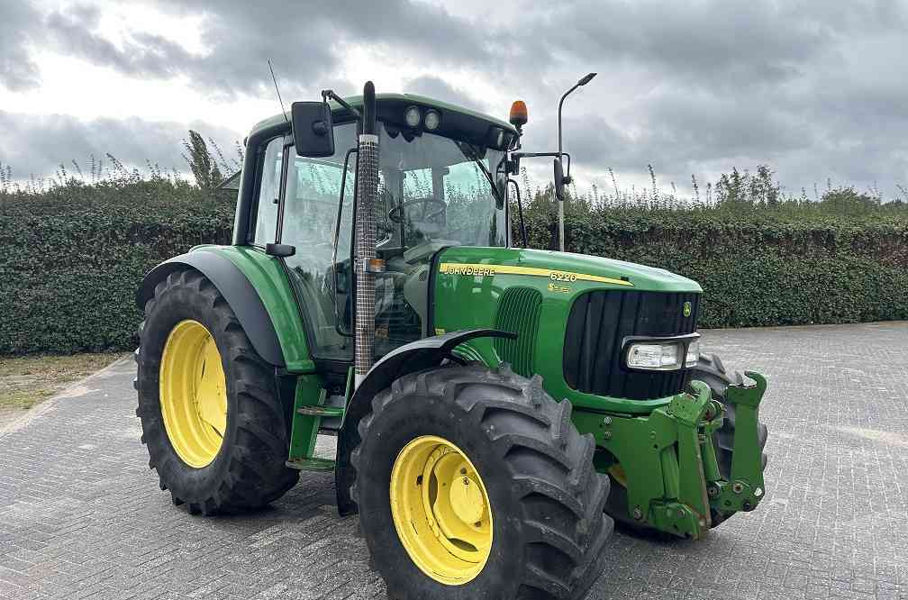 John Deere 6220 premium - Traktor: slika 4 John Deere 6220 premium - Traktor: slika 4