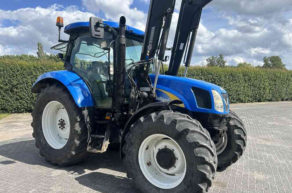 New Holland TSA 125, frontlader - Traktor: slika 4 New Holland TSA 125, frontlader - Traktor: slika 4