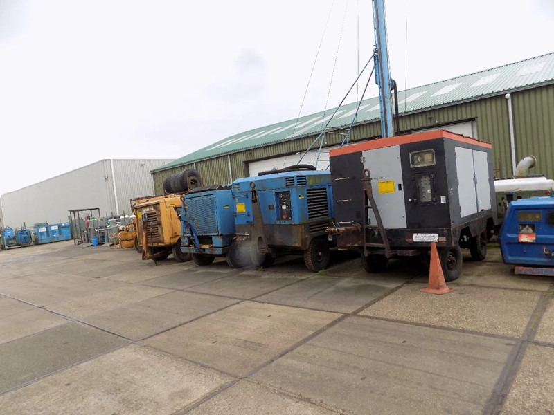 Zračni kompresor Cummins compressor cummins 12 bar compressor 12 bar: slika 20