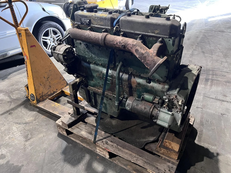 DAF DHU 825 meerdere op voorraad - Motor za Tovornjak: slika 4 DAF DHU 825 meerdere op voorraad - Motor za Tovornjak: slika 4