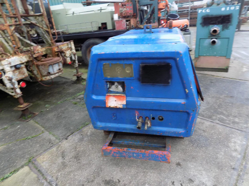 Ingersoll Rand Ingersoll rand P175W compressor met deutz P175W compressor met deutz - Zračni kompresor: slika 2 Ingersoll Rand Ingersoll rand P175W compressor met deutz P175W compressor met deutz - Zračni kompresor: slika 2