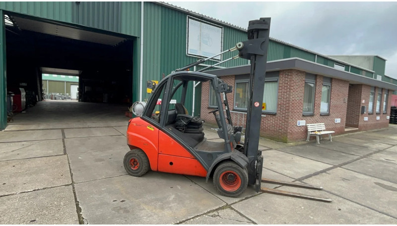 Linde H35T Linde H35 T - Plinski viličar: slika 1 Linde H35T Linde H35 T - Plinski viličar: slika 1