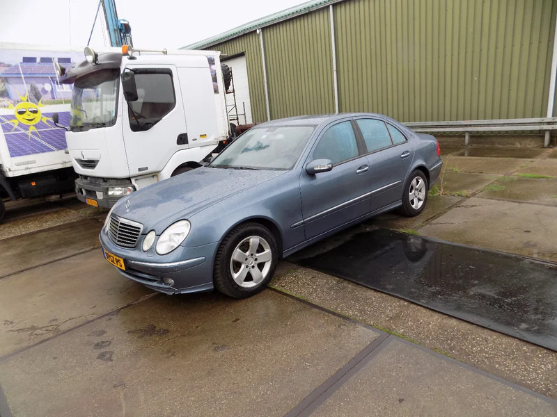 Mercedes-Benz E.320.CDI - Avtomobil: slika 1 Mercedes-Benz E.320.CDI - Avtomobil: slika 1