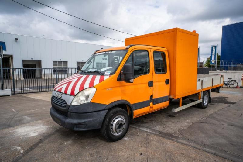 Iveco DAILY 70C17 - Dostavno vozilo s kesonom: slika 1 Iveco DAILY 70C17 - Dostavno vozilo s kesonom: slika 1