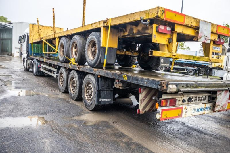 Krone SD27-PLATEAU-39000 KG MTM - Polprikolica s kesonom: slika 4 Krone SD27-PLATEAU-39000 KG MTM - Polprikolica s kesonom: slika 4