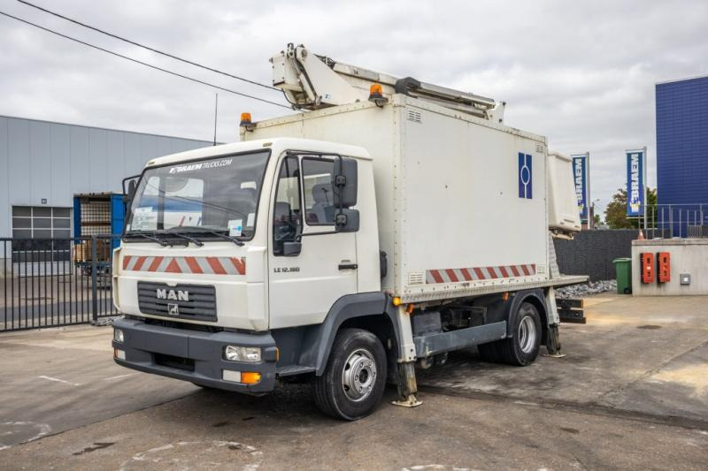 MAN LE 12.180 - COMILEV EN170TPC - Dvižna ploščad montirana na tovornjak: slika 1 MAN LE 12.180 - COMILEV EN170TPC - Dvižna ploščad montirana na tovornjak: slika 1