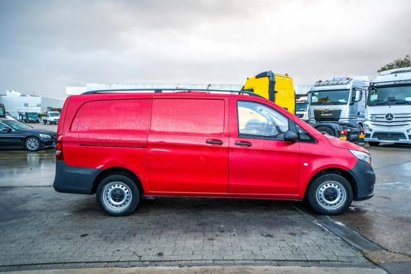 Mercedes VITO 114 CDI - Mali kombi: slika 3 Mercedes VITO 114 CDI - Mali kombi: slika 3