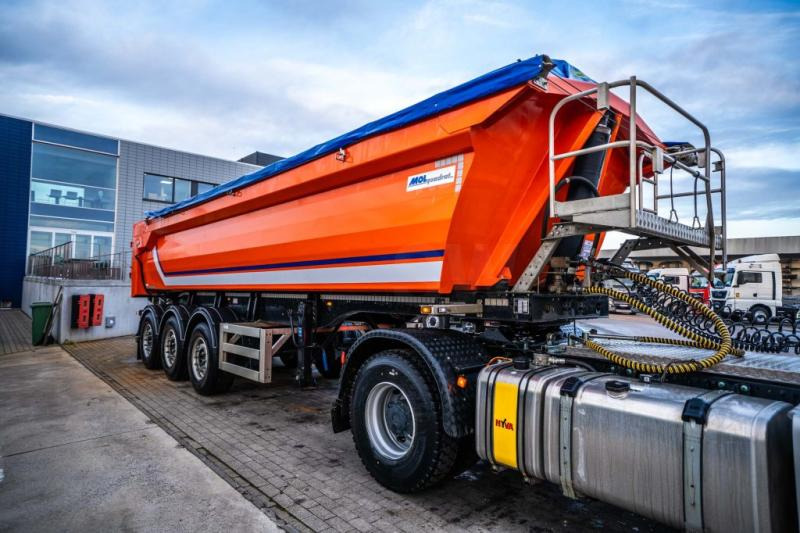 Mol MOL 10 CLVN - Kiper polprikolica: slika 3 Mol MOL 10 CLVN - Kiper polprikolica: slika 3