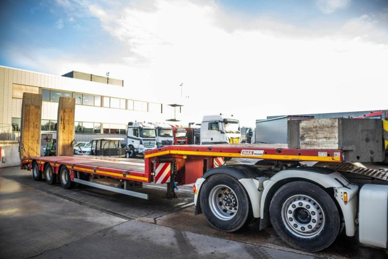 Faymonville MAXTRAILER- F-S43-1AAF- 49500 KG - Polprikolica: slika 2 Faymonville MAXTRAILER- F-S43-1AAF- 49500 KG - Polprikolica: slika 2