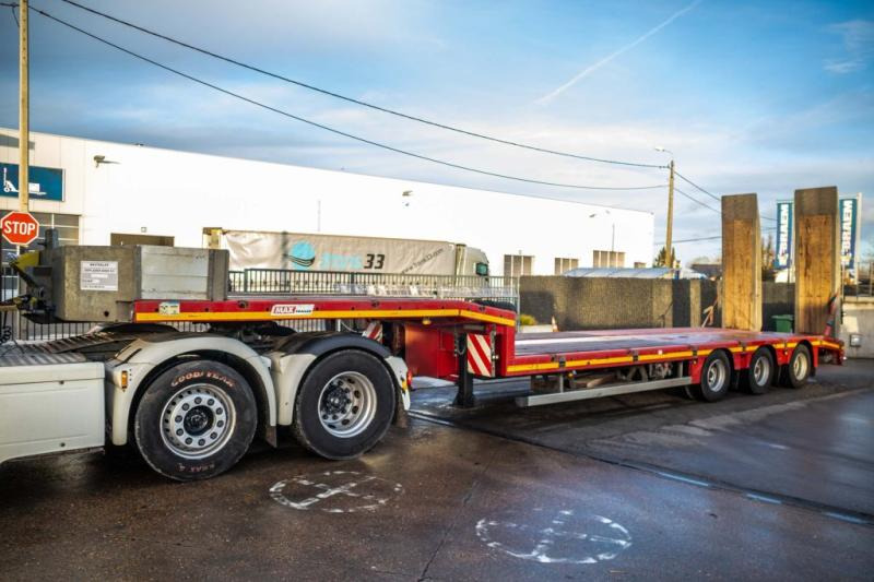 Faymonville MAXTRAILER- F-S43-1AAF- 49500 KG - Polprikolica: slika 1 Faymonville MAXTRAILER- F-S43-1AAF- 49500 KG - Polprikolica: slika 1