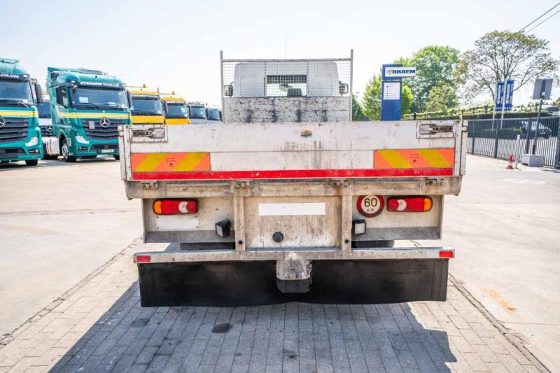 Renault MIDLUM 220 (12T) DXI - Tovornjak s kesonom: slika 5 Renault MIDLUM 220 (12T) DXI - Tovornjak s kesonom: slika 5