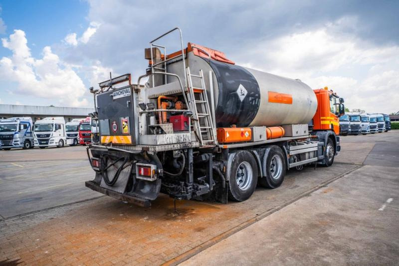 Scania SCANIA 124G420-6x4/BITUMEN/ASFALT - Tovornjak cisterna: slika 4 Scania SCANIA 124G420-6x4/BITUMEN/ASFALT - Tovornjak cisterna: slika 4
