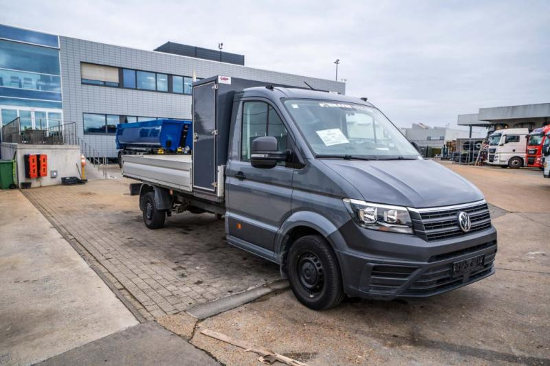 VW CRAFTER - Dostavno vozilo s kesonom: slika 2 VW CRAFTER - Dostavno vozilo s kesonom: slika 2