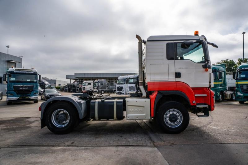 MAN TGS 18.460 BLS 4X4 + kiphydr. (Cardan) - Vlačilec: slika 3 MAN TGS 18.460 BLS 4X4 + kiphydr. (Cardan) - Vlačilec: slika 3