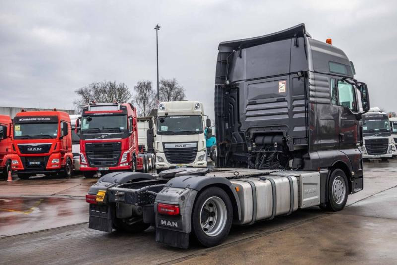 MAN TGX 18.560 XXL LLS+ INTARDER - Vlačilec: slika 3 MAN TGX 18.560 XXL LLS+ INTARDER - Vlačilec: slika 3