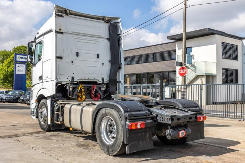 Mercedes ACTROS 1945 (1845) LS - Vlačilec: slika 4 Mercedes ACTROS 1945 (1845) LS - Vlačilec: slika 4