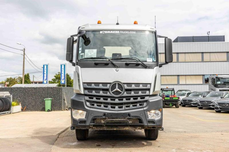 Mercedes AROCS 2645 BLS-6X4 - Vlačilec: slika 2 Mercedes AROCS 2645 BLS-6X4 - Vlačilec: slika 2
