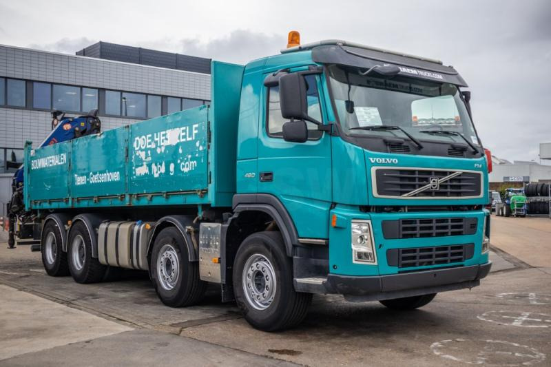 Volvo FM 460 - 126 453 KM - PM 22024 SP - Tovornjak s kesonom, Tovornjak z dvigalom: slika 2 Volvo FM 460 - 126 453 KM - PM 22024 SP - Tovornjak s kesonom, Tovornjak z dvigalom: slika 2