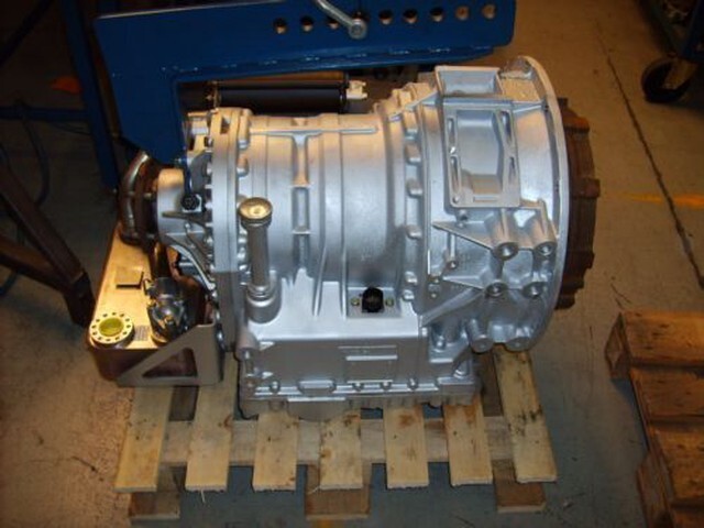 Evobus ZF 5HP502C, ZF 5HP592C, ZF 6HP602C - Menjalnik za Avtobus: slika 1 Evobus ZF 5HP502C, ZF 5HP592C, ZF 6HP602C - Menjalnik za Avtobus: slika 1