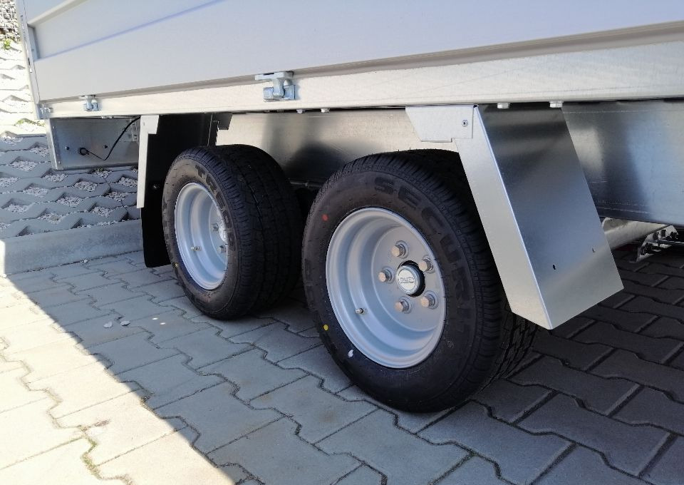 Besttrailers CONDOR III - Plato/ Tovorna prikolica: slika 3 Besttrailers CONDOR III - Plato/ Tovorna prikolica: slika 3
