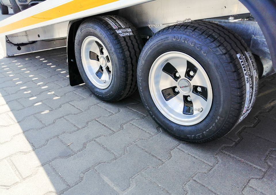 Nov Prikolica avtotransporter Besttrailers SONDA II ALU LED 3M: slika 7