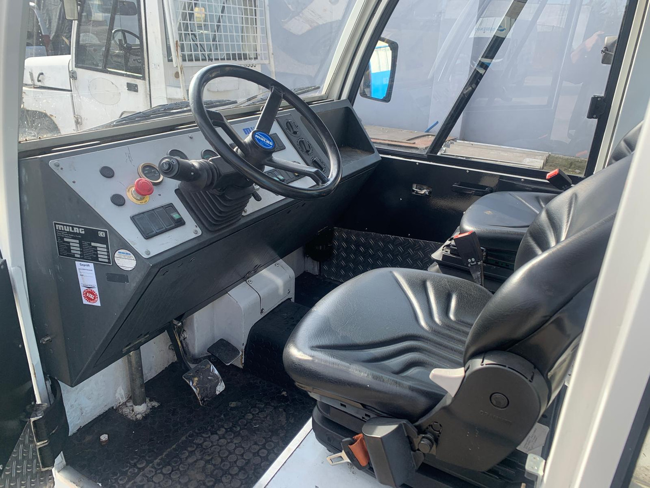 MULAG Comet 3 - Traktor za prevoz prtljage: slika 5 MULAG Comet 3 - Traktor za prevoz prtljage: slika 5