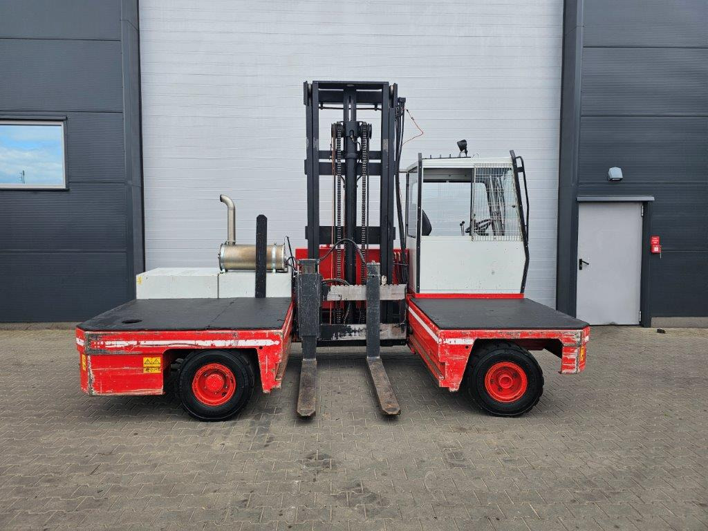 B-P Battioni e Pagani HT5KU - Bočni nakladalnik: slika 1 B-P Battioni e Pagani HT5KU - Bočni nakladalnik: slika 1