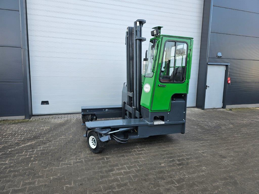 Combilift Amlift C4000 - 4-potni viličar s pomičnim teleskopom: slika 3 Combilift Amlift C4000 - 4-potni viličar s pomičnim teleskopom: slika 3