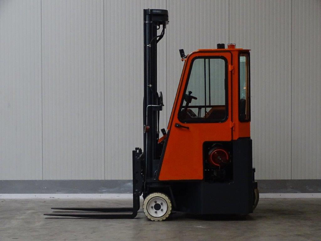 Combilift C2500CB - TRIPLEX - 4-potni viličar s pomičnim teleskopom: slika 4 Combilift C2500CB - TRIPLEX - 4-potni viličar s pomičnim teleskopom: slika 4