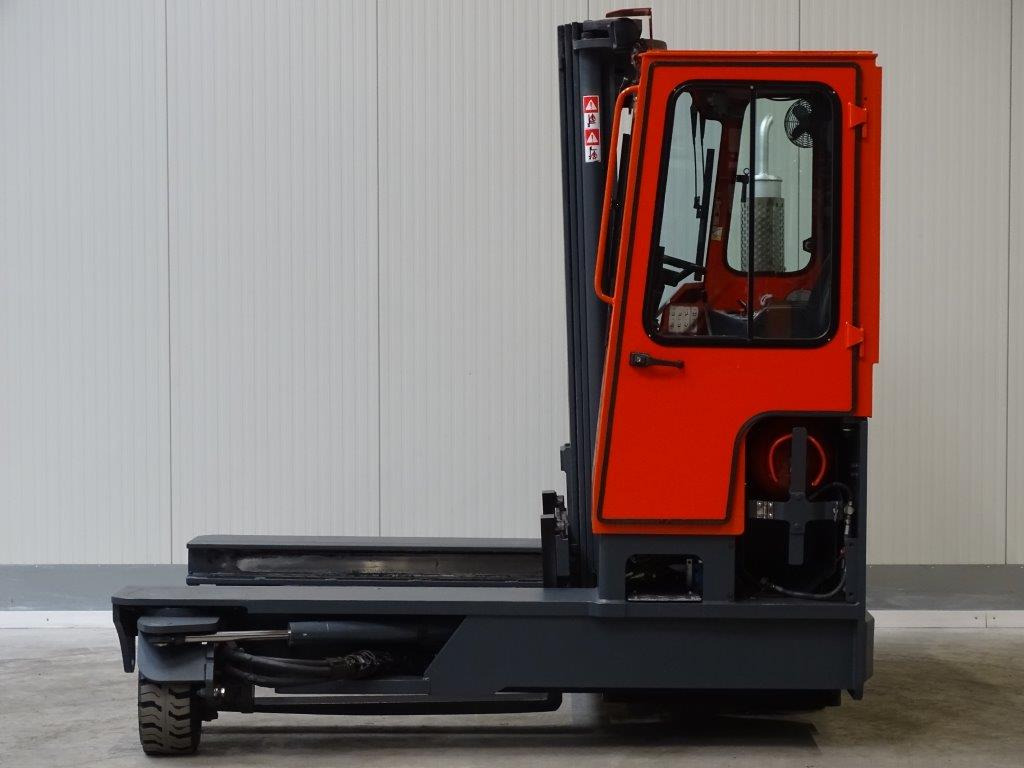 Combilift C5000L - TRIPLEX - 4-potni viličar s pomičnim teleskopom: slika 1 Combilift C5000L - TRIPLEX - 4-potni viličar s pomičnim teleskopom: slika 1