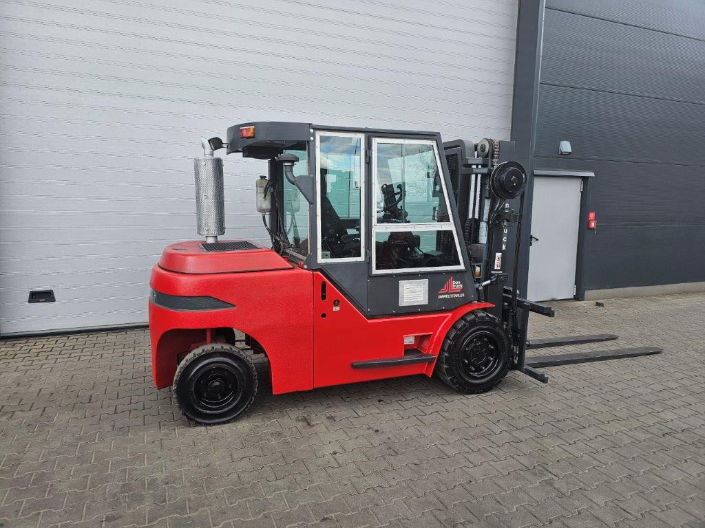 Dan Truck 8450DG Container-Indoor-Stapler -TRIPLEX - Diesel viličar: slika 4 Dan Truck 8450DG Container-Indoor-Stapler -TRIPLEX - Diesel viličar: slika 4