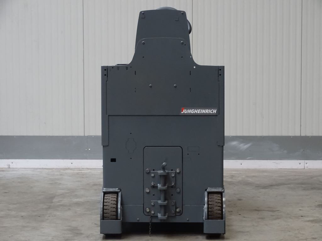 Jungheinrich EZS C40 - Vlečni traktor: slika 4 Jungheinrich EZS C40 - Vlečni traktor: slika 4