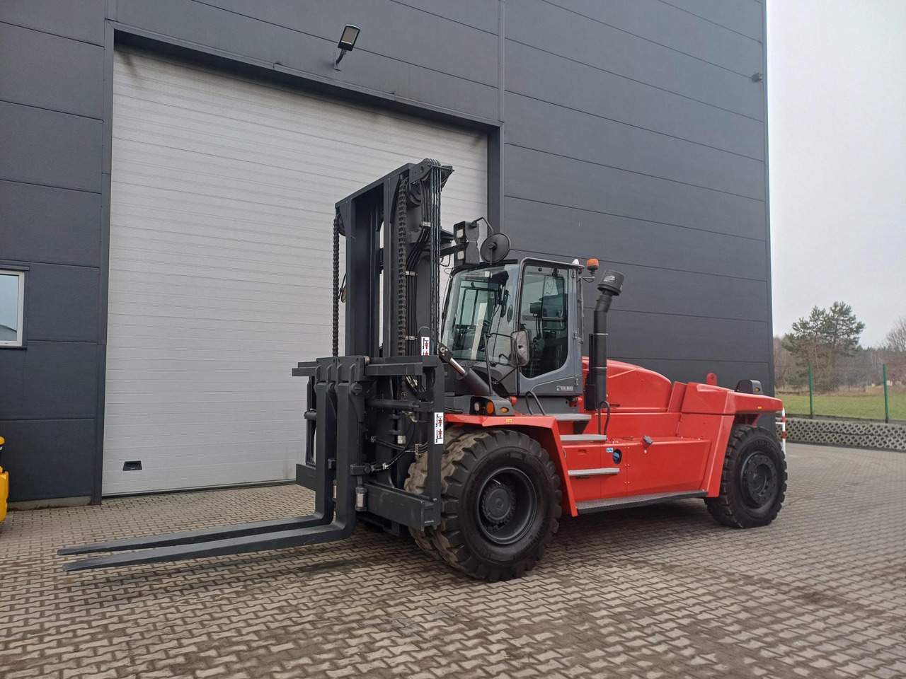 Kalmar DCG250-12LB - Diesel viličar: slika 1 Kalmar DCG250-12LB - Diesel viličar: slika 1